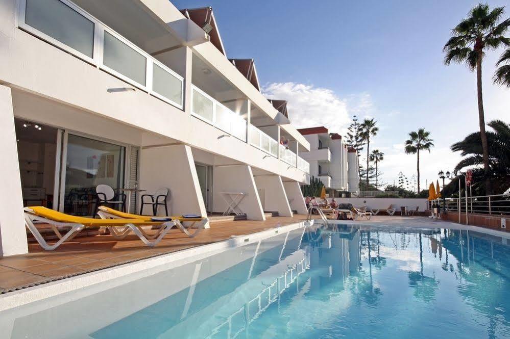Apartamentos Miami Sun Porto Rico Exterior foto