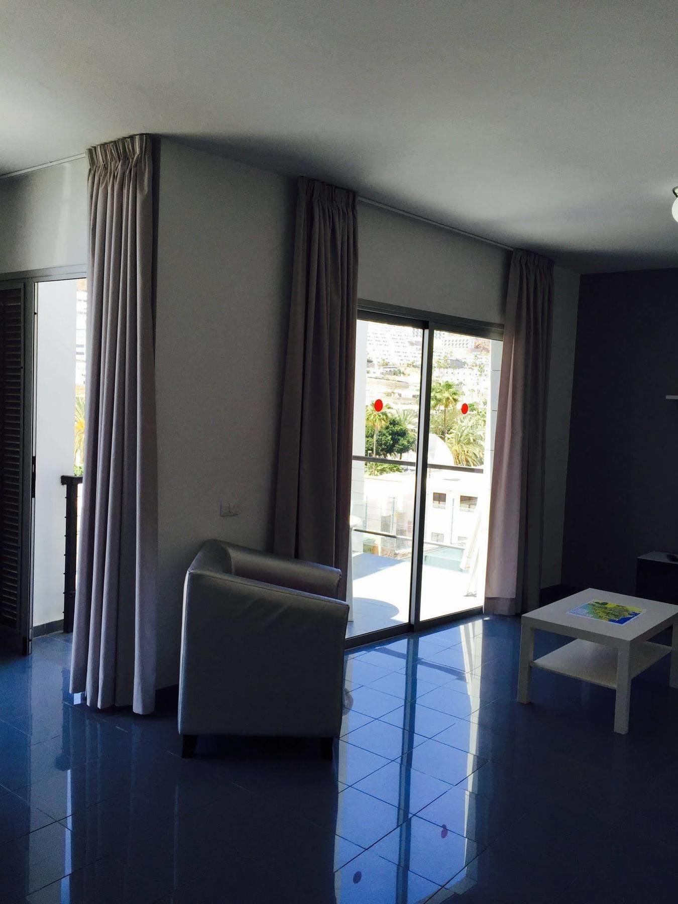 Apartamentos Miami Sun Porto Rico Exterior foto